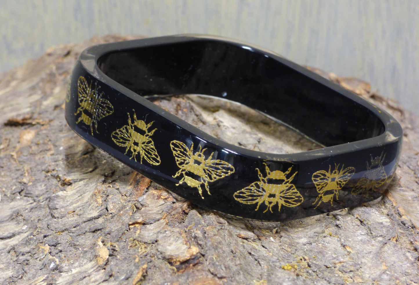 Handmade Square Gold Bee Ribbon and Resin Bangle Bracelet