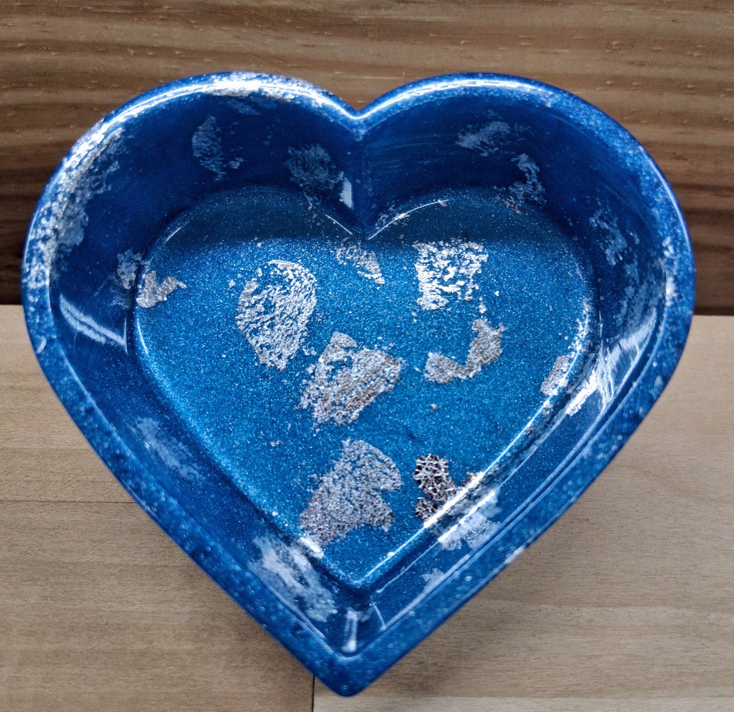 Handmade Resin Blue with Silver Tone Metal Leaf Accents Heart Dish Four Piece Set