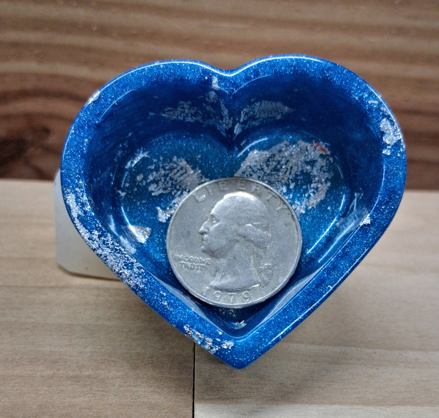 Handmade Resin Blue with Silver Tone Metal Leaf Accents Heart Dish Four Piece Set
