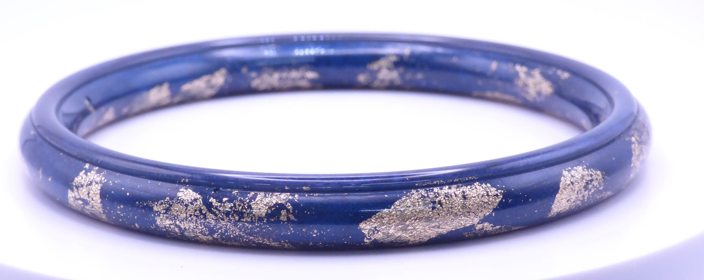 Handmade Round Gold Flake and Navy Blue Resin Bangle Bracelet