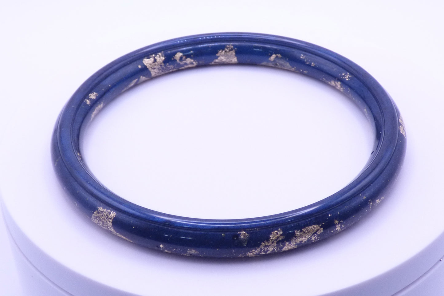 Handmade Round Gold Flake and Navy Blue Resin Bangle Bracelet